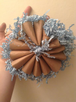 wreath toy.png